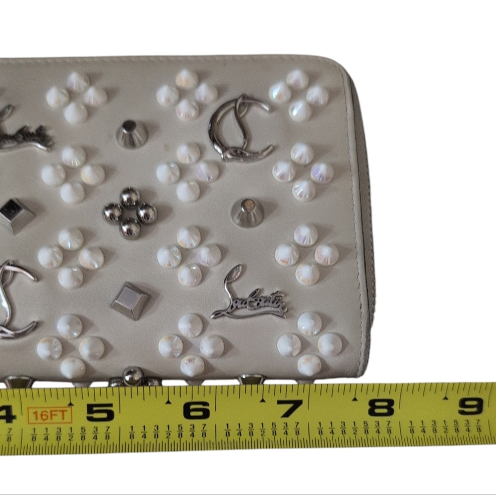 Christian Louboutin Cream Studded Preloved Long Zip Wallet Well Made - Picture 14 of 15